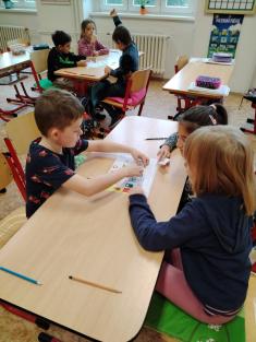 Skupinová práce-geometrické tvary